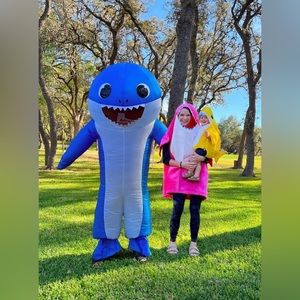 Baby Shark Family Halloween Costumes
